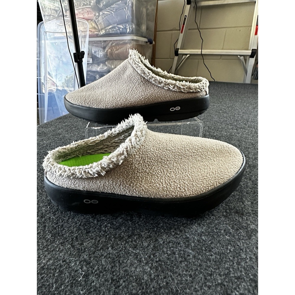 Oofos OOcoozie Shoes Mens 8.5 Gray Comfort Recovery Slip On Slippers Fleece Mule